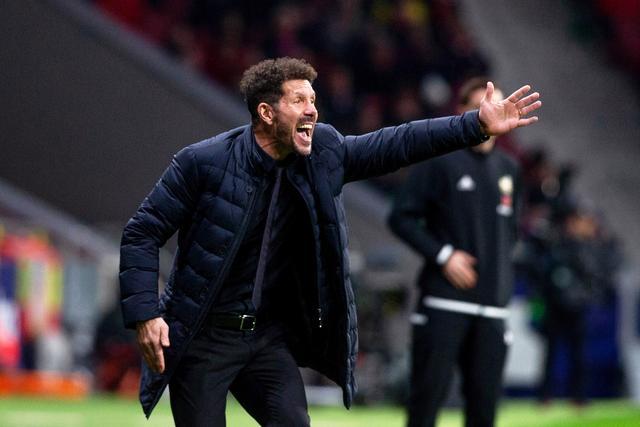 阿莫林：输球更应该谢场 以后每个球员都必须谢场